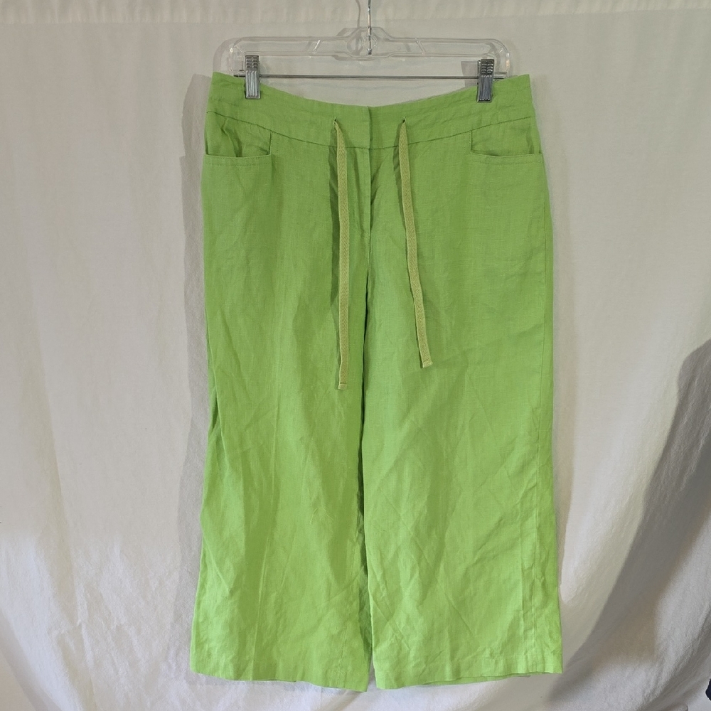 Madison Studio Vibrant Green Linen Cropped Trousers